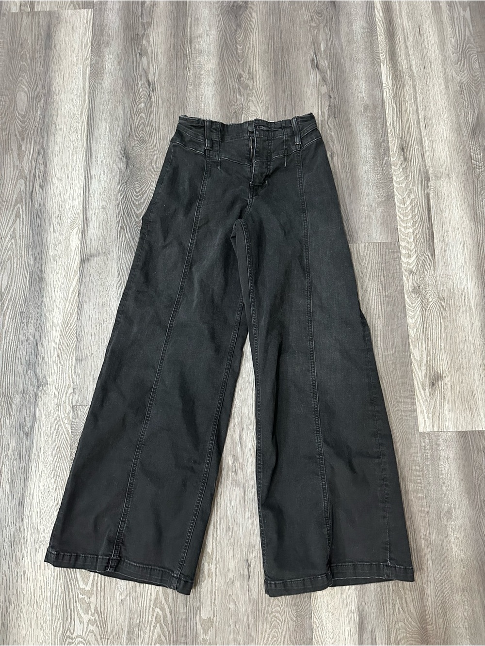 We The Free Libre Wide Leg black jeans size 27 S